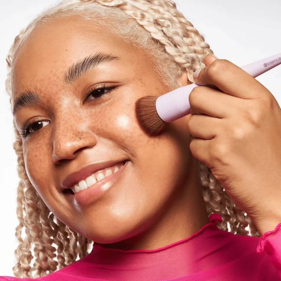 essence make up buffer brush 01