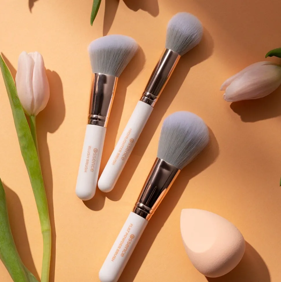 essence MAKEUP AND BAKING SPONGE 15 g