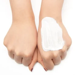 G9 White in Milk Whipping Cream 50 g