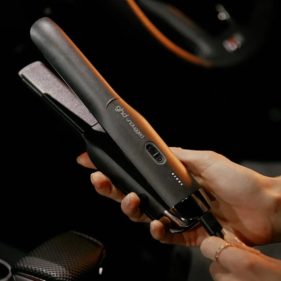 ghd unplugged Pflegeset Black