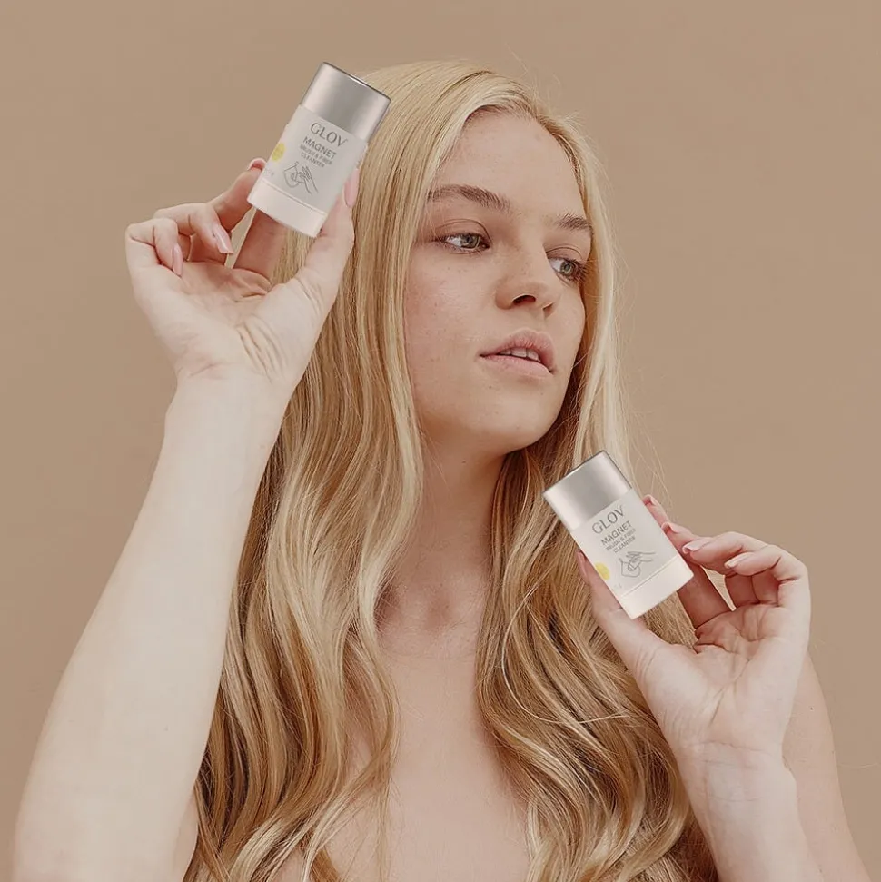 GLOV Magnet Brush & Fiber Cleanser