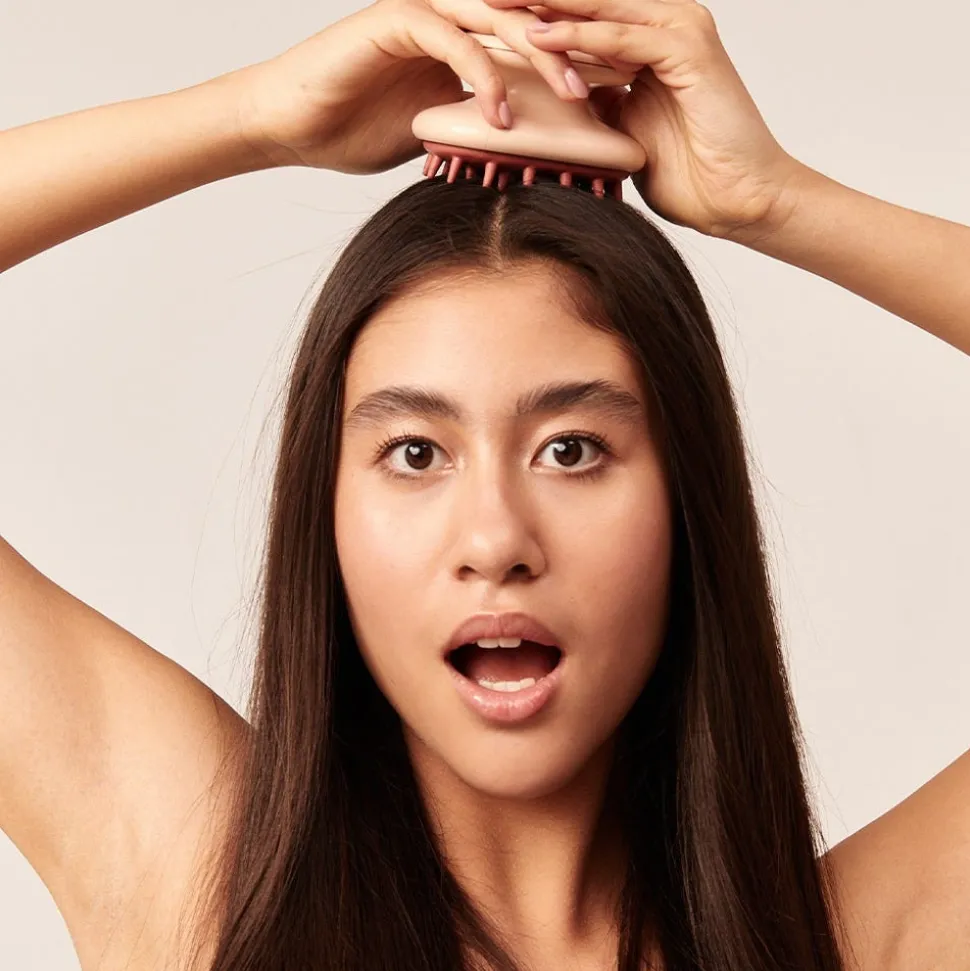 GLOV Scalp Massage Brush