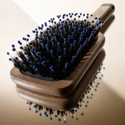 HAIR RITUEL by SISLEY The Pocket Brush Radiance & Softness