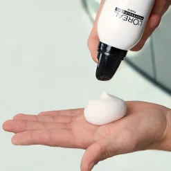 L'Oréal Professionnel Paris tecni.art Volume Extra Full 250 ml