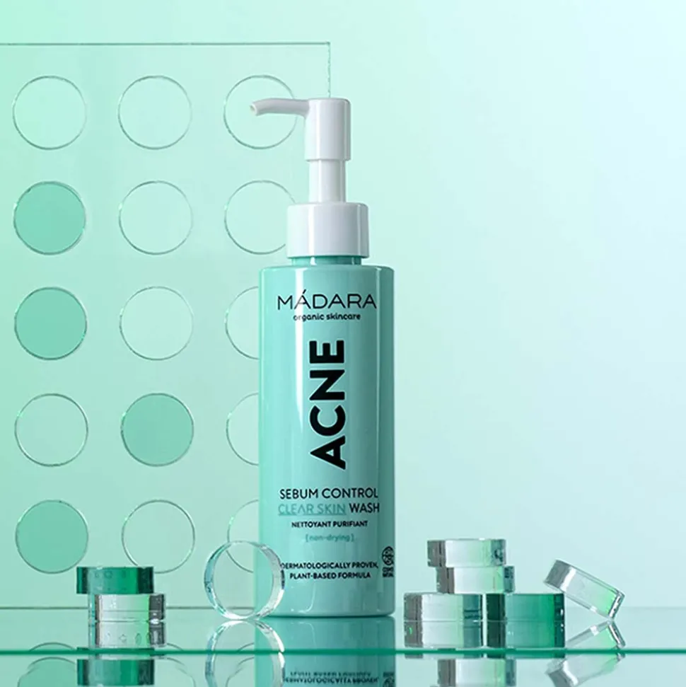 MÁDARA Acne Sebum Gesichtsreinigungsmittel 140 ml
