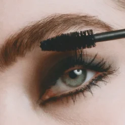 MÁDARA Come Closer Infinite Wimperntusche 6 ml