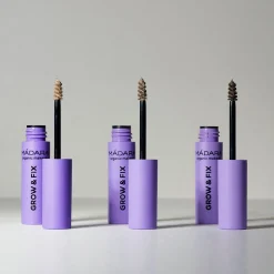 MÁDARA Getöntes Augenbrauengel Medium Brown 4,25 ml