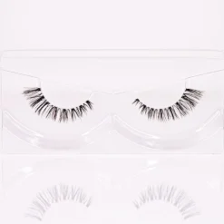 NICLAY by Florian Ferino Wimpernkranz Look 1