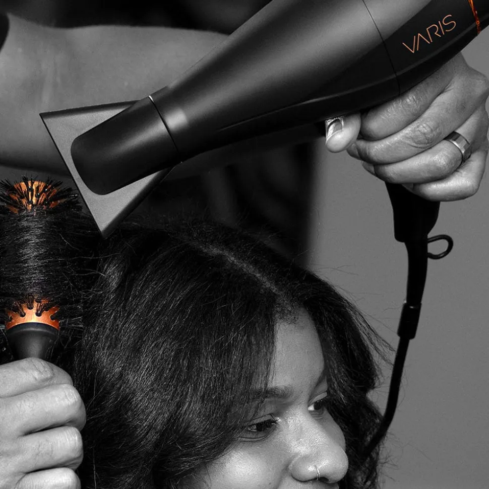 VARIS Rundbürste Boar Brush M