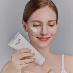 Whamisa Organic Flowers Foam Cleansing Cream 150 ml